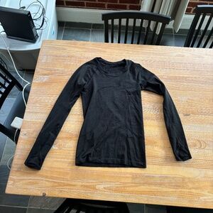Lululemon swiftly tech long sleeve